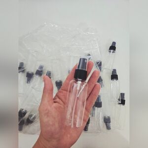 Bundle 10pcs Clear Spray Plastic Bottles with Black Cap Travel